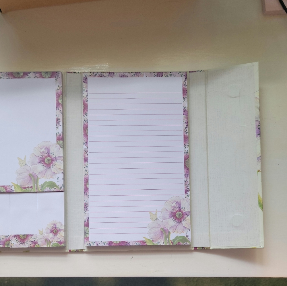 Folio of Paper Pads Various Sizes